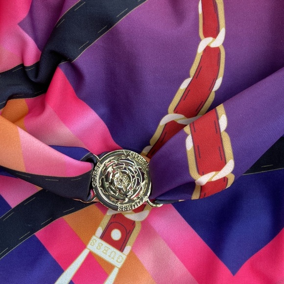 New GUESS Women’s One Piece Swimsuit SZ M - Picture 6 of 9